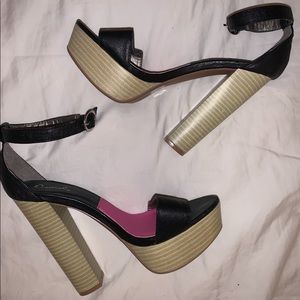 PLATFORM DOUBLE STRAP HEELS!